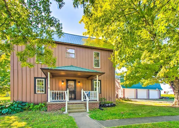 Beautifully Restored In Marshall! *