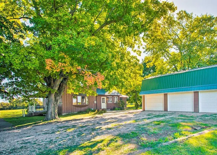 Beautifully Restored In Marshall! * Marshall